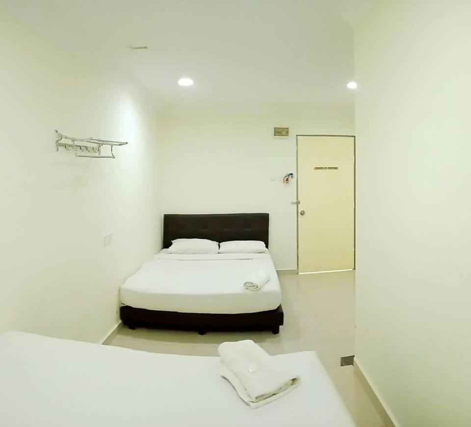 Cattleya Glory Hotel Johor Bahru Exterior foto
